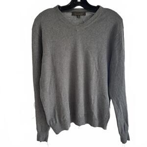 Sebastian Cooper Men's Gray V-Neck Cotton Cashmere Blend Sweater -  Medium